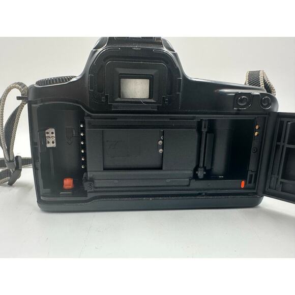 Canon EOS Rebel S 35mm SLR Film Camera w/ EF 35-80mm Lens UNTESTED - Picture 9 of 9